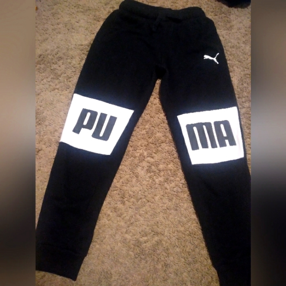 Boys PUMA sweat pants